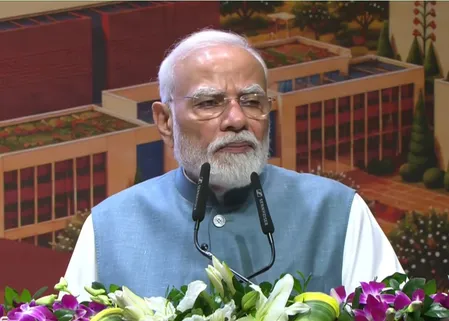 2014 से पहले कांग्रेस 'फोन बैंकिंग' से चलाती थी देश की अर्थव्यवस्था : प्रधानमंत्री मोदी