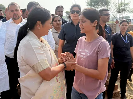 पशु कल्याण कार्यकर्ता जागृति मिश्रा से जुड़े मामले में एमसीडी का बड़ा एक्शन, जेई निलंबित