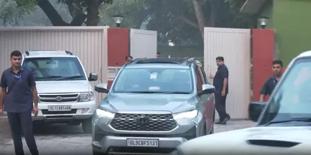 राहुल गांधी अपने आवास से सुल्तानपुर के लिए रवाना, आज मानहानि केस में अदालत में होगी सुनवाई