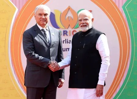 आर्टिफिशियल इंटेलिजेंस मानवता को नियंत्रित न करे, अभी से सतर्क रहना होगा : रूसी ड्यूमा अध्यक्ष