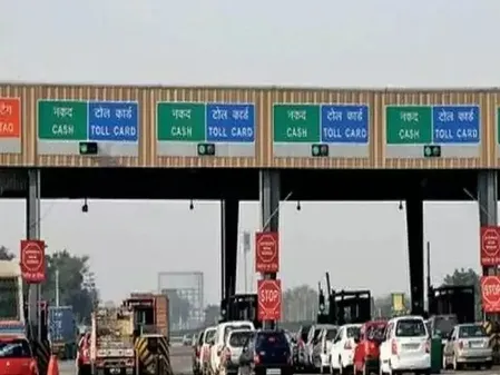 राष्ट्रीय राजमार्ग के 20 किमी के दायरे में रहने वाले वाहन चालकों के लिए रियायती लोकल पास शुरू करेगी सरकार