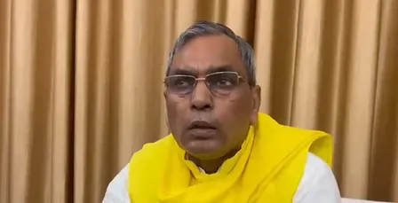 पीएम मोदी और सीएम योगी आदित्यनाथ के हाथों में संविधान सुरक्षित: ओम प्रकाश राजभर