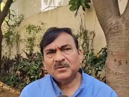 महाराष्ट्र सरकार किसानों के प्रति संवेदनशील, दीपावली से पहले खातों में पहुंचेंगे 5,000 रुपए : श्रीकांत भारतीय