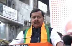 मोदी जी कहीं नहीं जाएंगे, 2029 में इसी लाल किले की प्राचीर से तिरंगा फहराते नजर आएंगे : नितिन नवीन