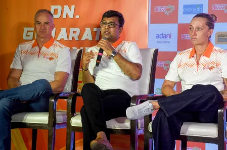 'प्लेइंग इलेवन में 4 विदेशी खिलाड़ियों को चुनना काफी मुश्किल होगा', डब्ल्यूपीएल 2027 को लेकर बोले क्लिंगर