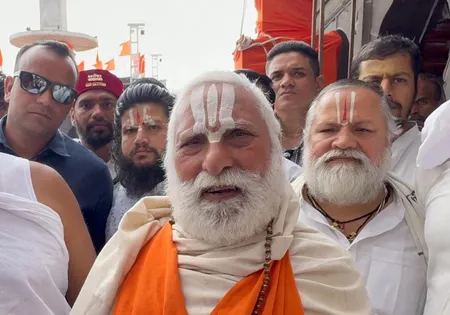 मांसाहार और शराब की बिक्री बंद हो, ऐसा नहीं करने पर विदेश में गलत संदेश जाएगा : निर्वाणी अखाड़ा प्रमुख