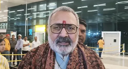 कांग्रेस की मॉक पार्लियामेंट नौटंकी, भ्रम फैलाकर अराजकता चाहते हैं राहुल गांधी: गिरिराज सिंह