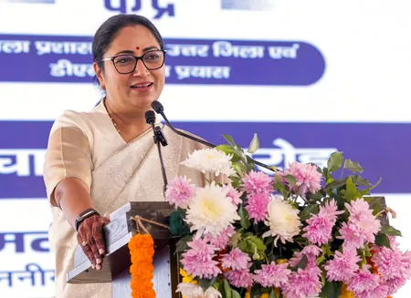 दिल्ली में 1 नवंबर से सख्त प्रदूषण नियंत्रण उपाय लागू, गैर बीएस-VI वाहनों की एंट्री पर रोक, 50 फीसदी कर्मचारी करेंगे वर्क फ्रॉम होम