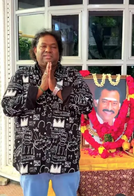 'मुश्किल वक्त में मिला सबका साथ', पिता देवा के निधन के बाद मिले समर्थन के लिए बेटे श्रीकांत ने जताया आभार 'मुश्किल वक्त में मिला सबका साथ', पिता देवा के निधन के बाद मिले समर्थन के लिए बेटे श्रीकांत ने जताया आभार