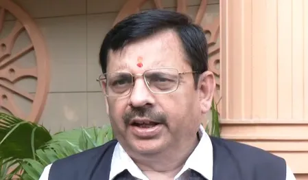 भाजपा नेता ने राहुल गांधी के 10 लाख लोगों की भीड़ जुटाने के दावे पर उठाए सवाल, रामलीला मैदान में कुर्सियों की संख्या गिनाई भाजपा नेता ने राहुल गांधी के 10 लाख लोगों की भीड़ जुटाने के दावे पर उठाए सवाल, रामलीला मैदान में कुर्सियों की संख्या गिनाई