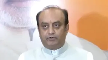 इंडी गठबंधन की 'मॉक पार्लियामेंट' बिगड़े हुए शहजादे को खुश करने का ड्रामा: सुधांशु त्रिवेदी