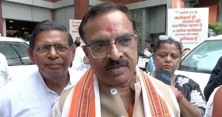 'यूपी में आज माफियाराज नहीं, कानून का राज', प्रकाश पाल का अखिलेश यादव पर पलटवार