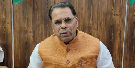 अखिलेश यादव को अपनी सरकार के पांच साल के कामकाज की समीक्षा करनी चाहिए: नरेंद्र कश्यप