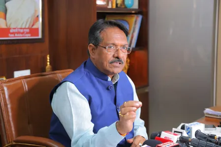 दिल्ली भाजपा ने लुधियाना सीट से पंजाब के 'दागी' नेता को टिकट देने पर केजरीवाल की आलोचना की