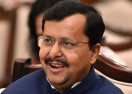 मोदी सरकार में भारत में गरीबी तेजी से घटी, नितिन नवीन ने गिनाईं उपलब्धियां