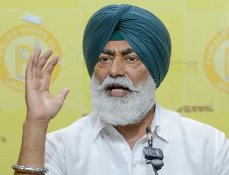 पंजाब विधानसभा के बाकी सत्र के लिए कांग्रेस विधायक सुखपाल सिंह खैरा निलंबित