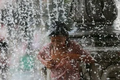 फिलीपींस: ओलोंगापो शहर का हीट इंडेक्स 44.8 डिग्री सेल्सियस पहुंचा