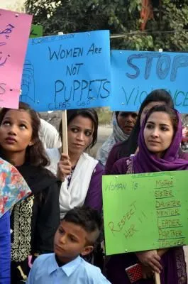 पाकिस्तान : पंजाब में पांच साल में महिलाओं और लड़कियों के खिलाफ हिंसा के 1.95 लाख से अधिक मामले दर्ज