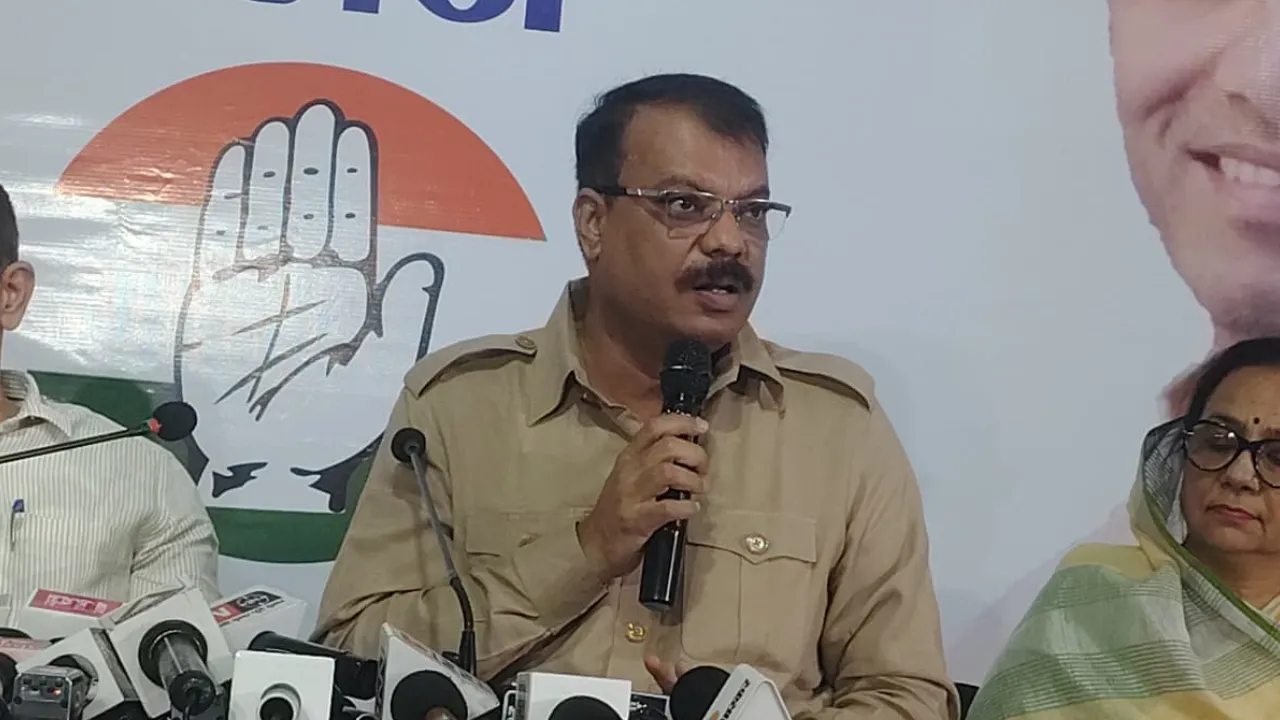 ओबीसी आरक्षण पर सरकार ने छुरा भोंका, वोट चोरी का भी लगाया आरोप: उमंग सिंघार