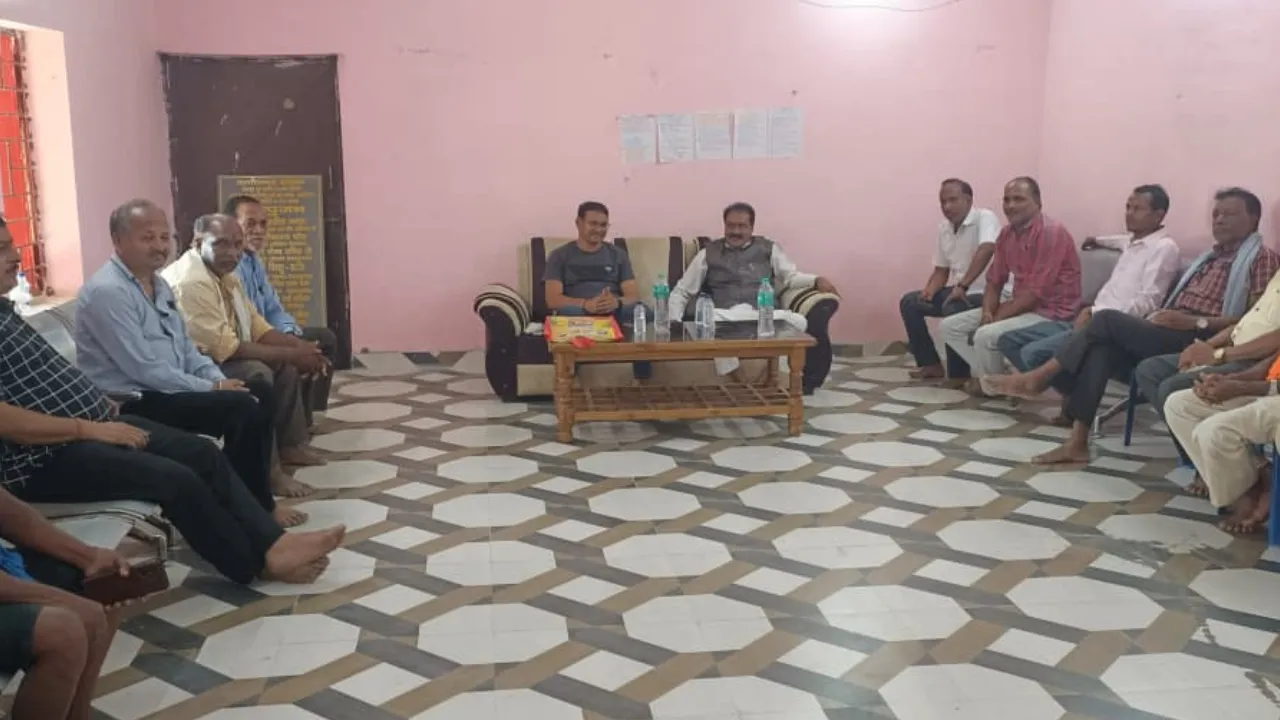 जगत जननी माँ अंबेटिकरा मंदिर में नवरात्रि तैयारियों को लेकर अहम बैठक सम्पन्न