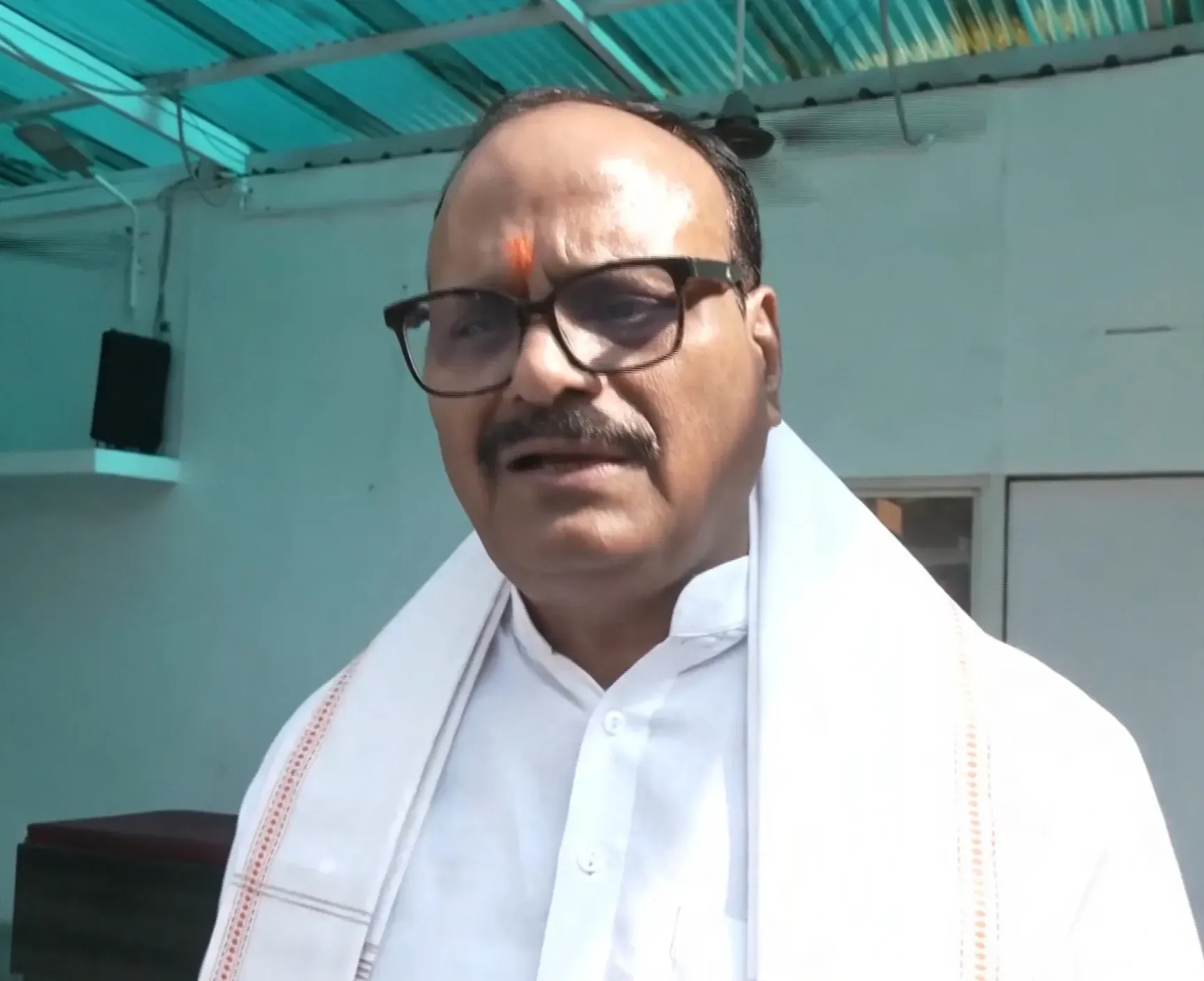 बोले सत्ता में आने के लिए विपक्ष खराब कर रहा देश का माहौल