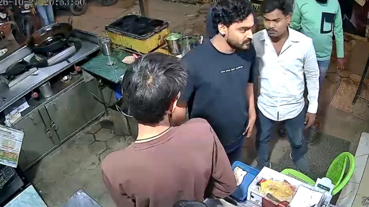 भोपाल में छात्र गुटों की खूनी रंजिश: कैफे में युवक को धमकाया, बीच-बचाव में आए पुलिस जवान पर भी तानी बंदूक