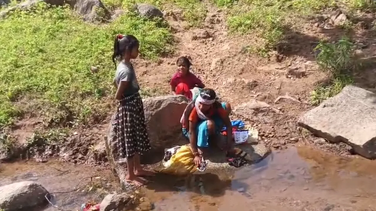 बैहर के बैगा अंचल में विकास के दावे बेअसर, बुनियादी सुविधाओं के लिए आज भी संघर्ष