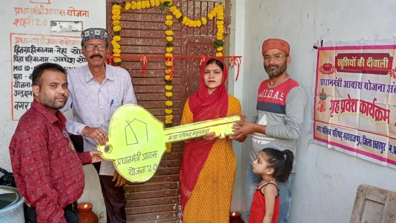 विजयादशमी पर महाराजपुर में 18 हितग्राही परिवारों ने किया गृह प्रवेश