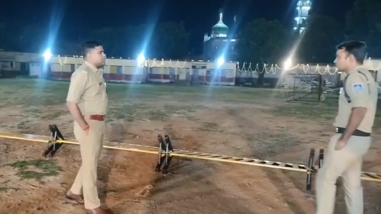 रावण दहन स्थल और देवी पंडालों का किया औचक निरीक्षण
