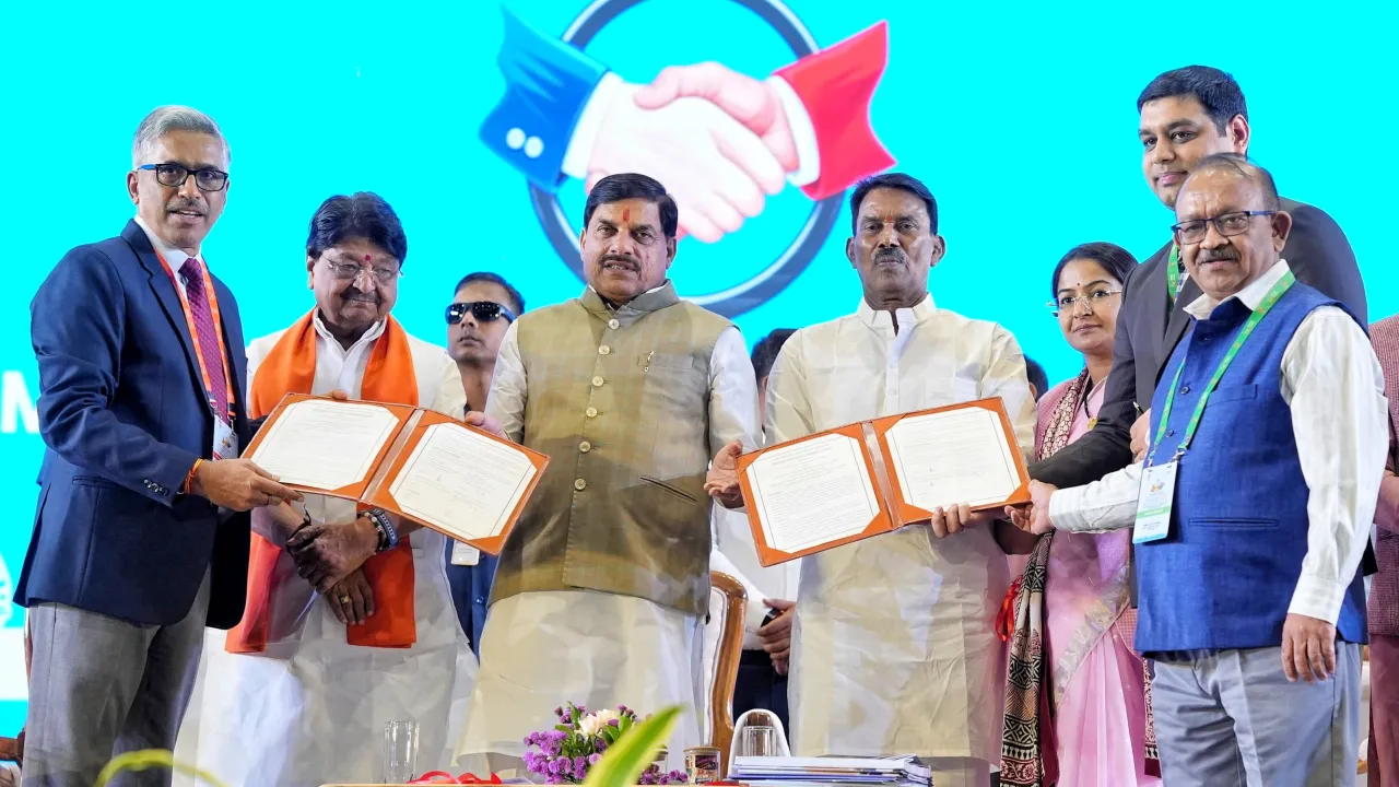इंदौर में अर्बन ग्रोथ कॉन्क्लेव 2.0 का भव्य शुभारंभ: सीएम मोहन यादव बोले—भोपाल-इंदौर के बीच बनेगा ₹1 लाख करोड़ का औद्योगिक रोडमैप