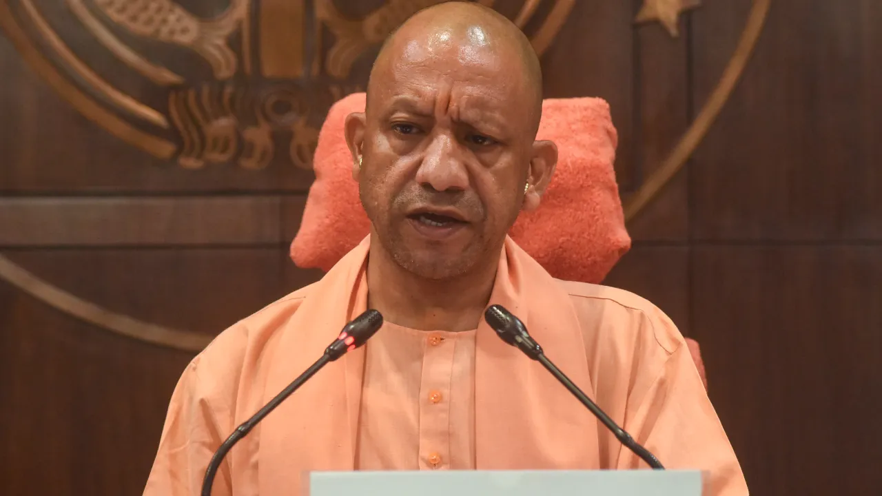 नारी के सम्मान, स्वाभिमान और गरिमापूर्ण जीवन के लिए समर्पित है सरकार